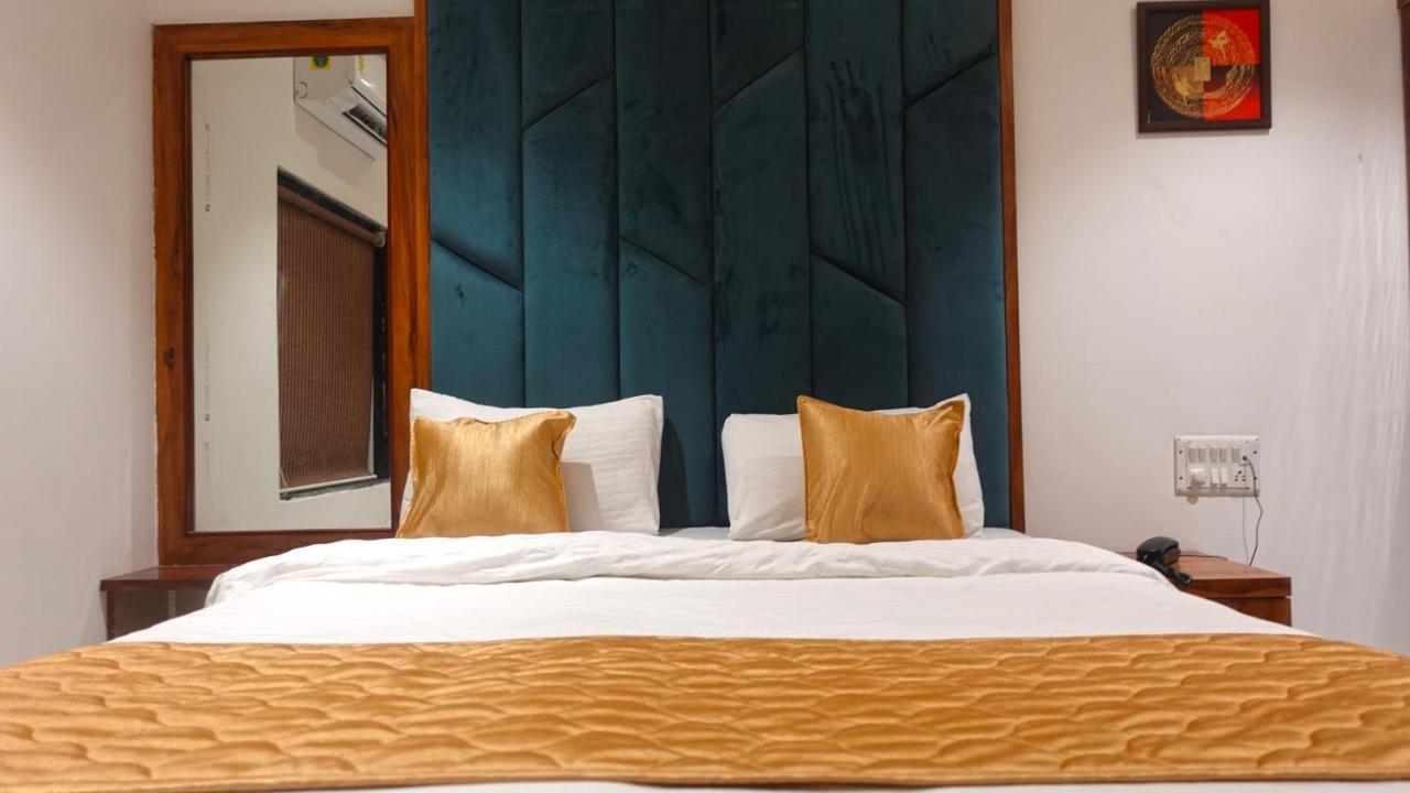 Hotel Palms Residency, Chembur Mumbai Exterior foto