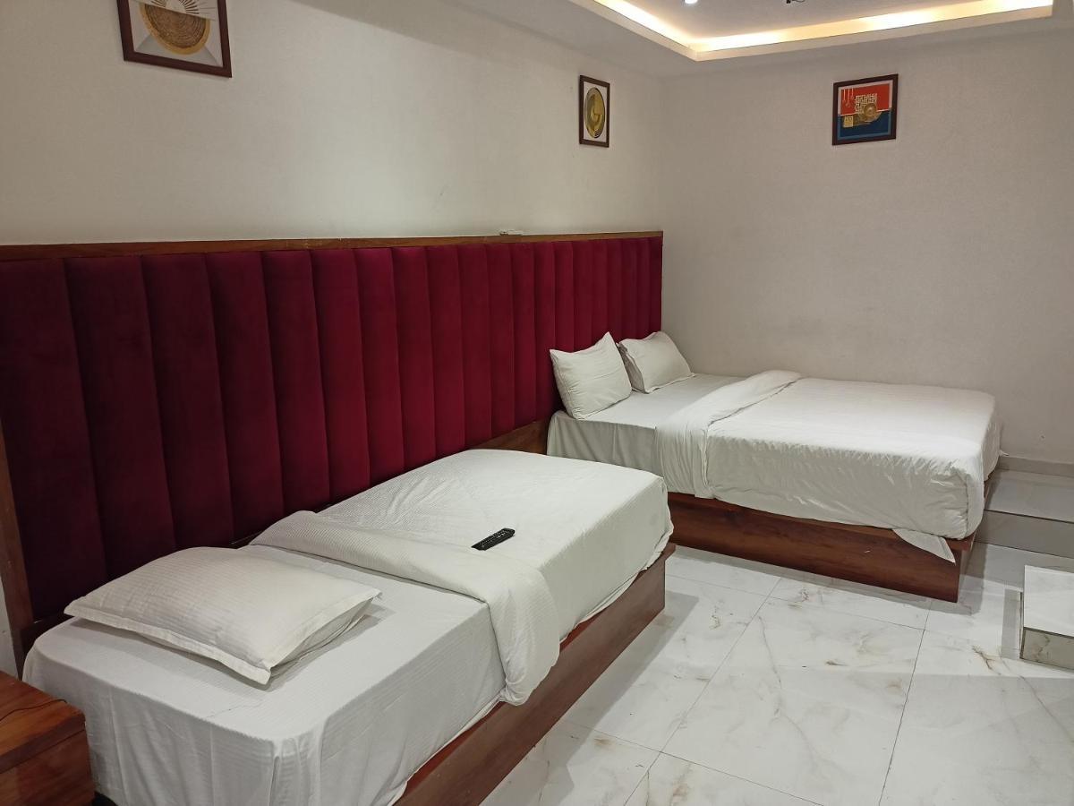 Hotel Palms Residency, Chembur Mumbai Exterior foto